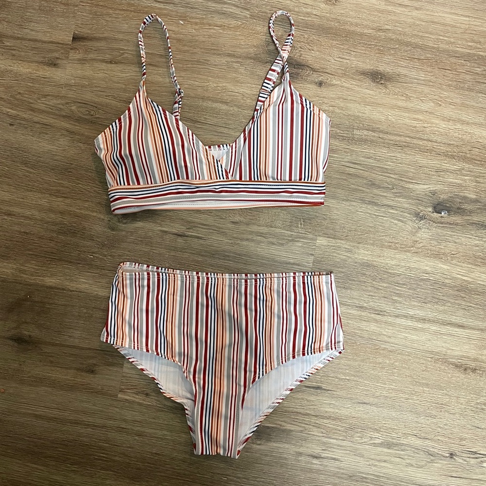 NWOT Shein striped bikini set